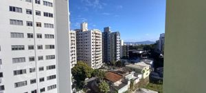 Image 7 - 877383