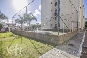 Image 10 - 877389