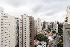 Image 24 - 877390