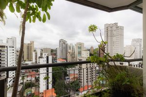 Image 23 - 877390