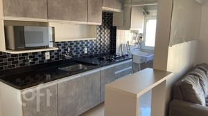 Image 4 - 877391