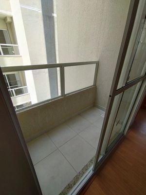 Image 3 - 877392
