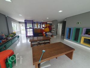Image 30 - 877395