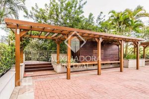 Image 34 - 877398