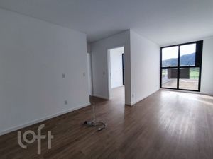 Image 1 - 877403