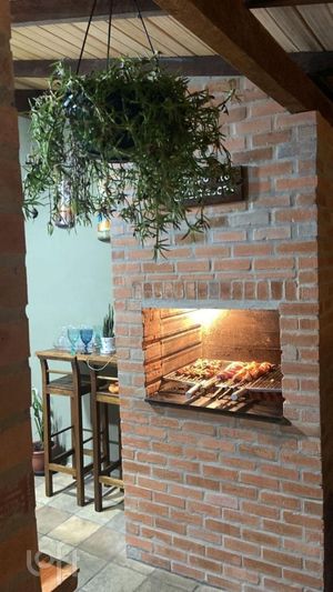 Image 14 - 877411