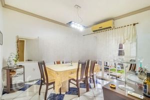 Image 3 - 877412