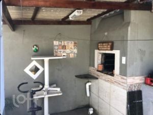 Image 9 - 877421