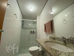 Image 5 - 877424