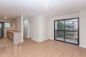 Image 39 - 877453