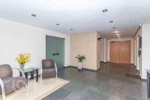Image 33 - 877453