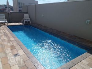 Image 13 - 877461