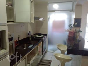 Image 19 - 877461