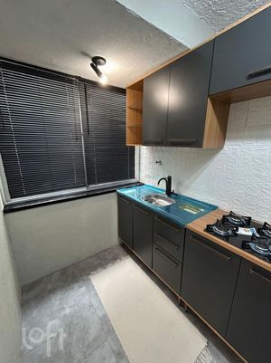 Image 12 - 877466