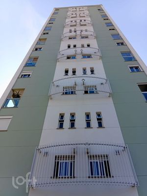 Image 11 - 877482
