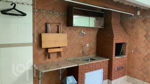 Image 8 - 877485