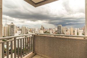 Image 23 - 877490