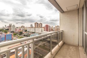 Image 24 - 877490