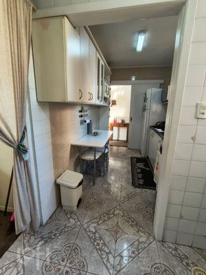 Image 1 - 877492