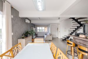 Image 5 - 877518