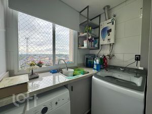 Image 14 - 877525