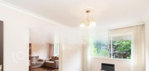 Image 3 - 877531