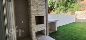 Image 6 - 877538