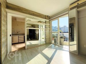 Image 21 - 877543