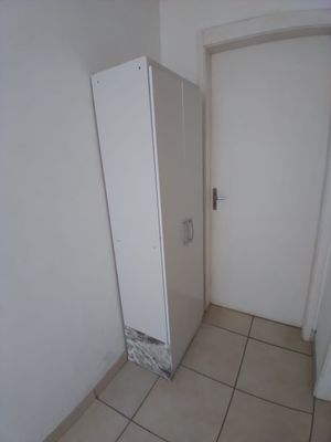 Image 7 - 877544