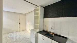 Image 15 - 877551