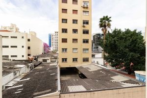 Image 8 - 877556