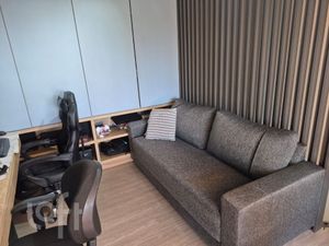 Image 14 - 877557