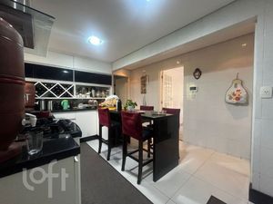 Image 7 - 877559