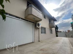 Image 37 - 877559