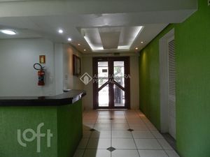 Image 16 - 877566