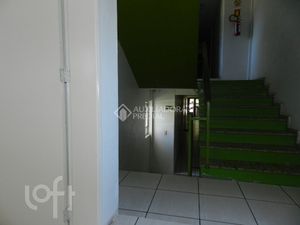 Image 15 - 877566