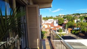 Image 3 - 877572