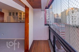 Image 3 - 877574