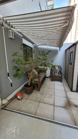 Image 8 - 877576