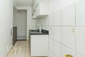 Image 10 - 877595
