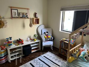 Image 4 - 877605