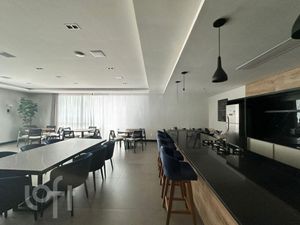 Image 25 - 877615