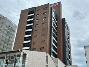 Image 38 - 877615