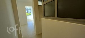 Image 31 - 877620