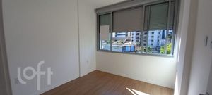 Image 9 - 877620