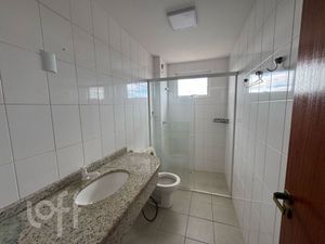 Image 21 - 877634