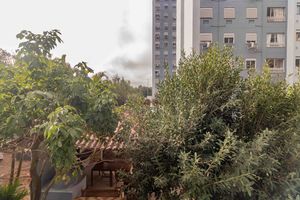 Image 22 - 877646
