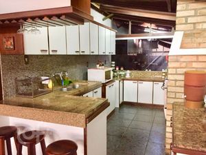 Image 4 - 877647