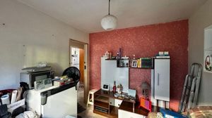 Image 1 - 877653