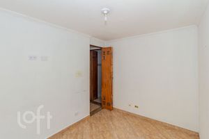 Image 10 - 877661